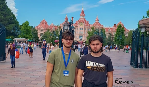 Nolan a fait un séjour à Disneyland Paris